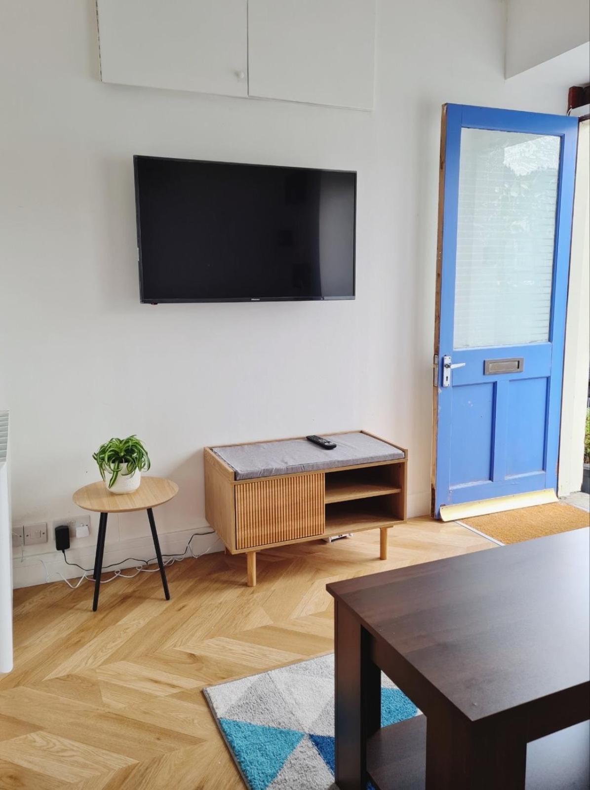 Penlea ~ 1 Bedroom Flat With Harbour View Tarbert  Buitenkant foto