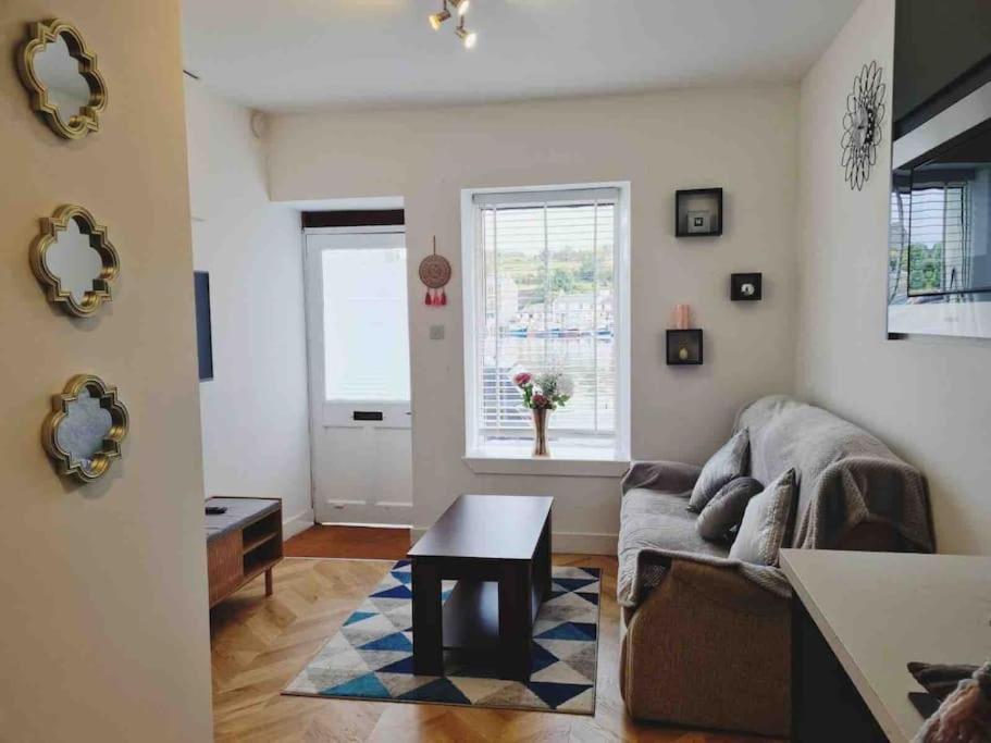 Penlea ~ 1 Bedroom Flat With Harbour View Tarbert  Buitenkant foto
