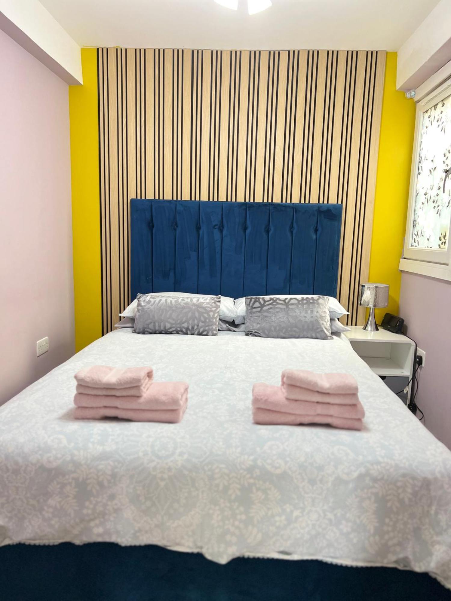 Penlea ~ 1 Bedroom Flat With Harbour View Tarbert  Buitenkant foto